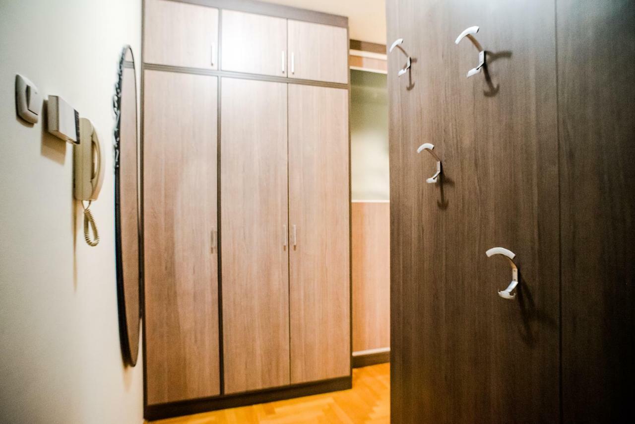Hollo Apartment - Private Garage - A/C Budapest Exterior foto